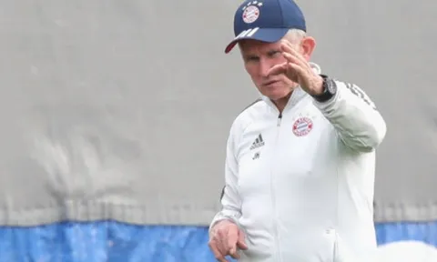 Ẵm "Chiếc đĩa bạc" không làm an lòng Jupp Heynckes