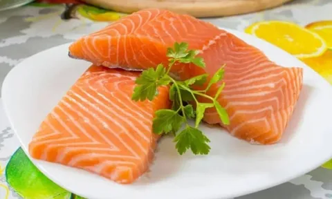 Ăn cá thường xuyên giúp giảm nguy cơ tử vong: 3 loại cá nên bổ sung nhiều nhất