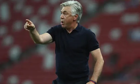 Ancelotti e ngại về 'M.U và các đồng đội'