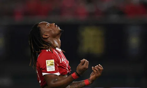 Ancelotti nói gì về tin đồn Sanches sang Chelsea?