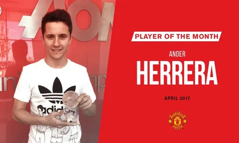 Ander Herrera lần thứ 3 được Man United vinh danh