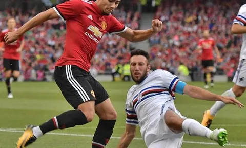 Sao MU tiết lộ lời hứa của Mourinho sau khi từ chối đến Valencia