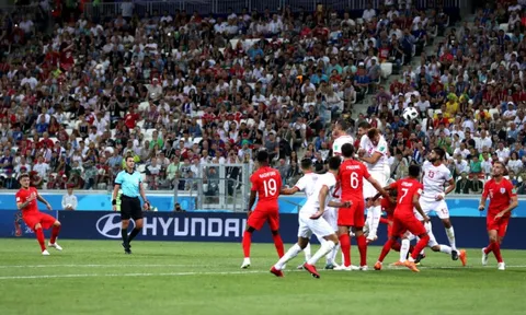 Đội tuyển Anh đang có 'Beckham vùng Bury'