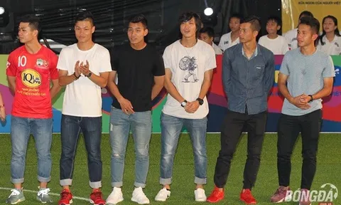 Công Phượng, Tuấn Anh đối đầu đội bóng “Siêu đặc biệt”