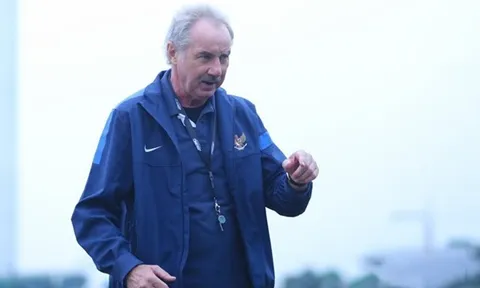 HLV Alfred Riedl tin ĐT Việt Nam sẽ vào chung kết AFF Cup
