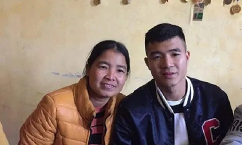 Điểm tin bóng đá Việt Nam sáng 11/04: Nhận tiền thưởng, Đức Chinh có hành động cực ý nghĩa