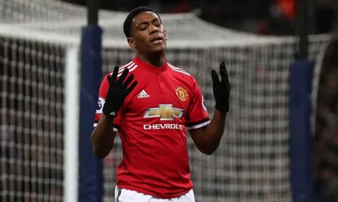 Biến Martial thành vật tế thần, Man United sẽ có sao thất sủng ở Real Madrid?