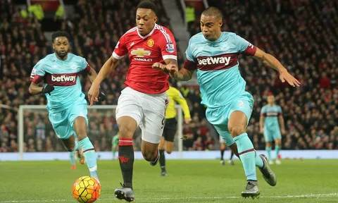 "Tôi chẳng thưởng thức nổi cách Man United chơi bóng"