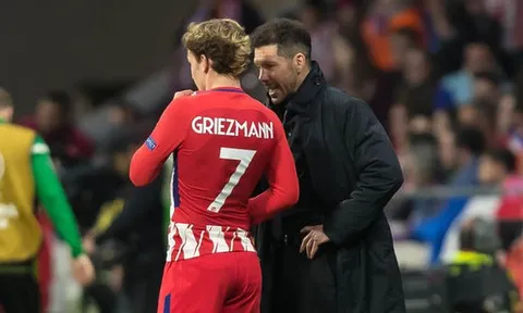 HLV Simeone hé lộ tương lai Griezmann, fan M.U buồn lòng