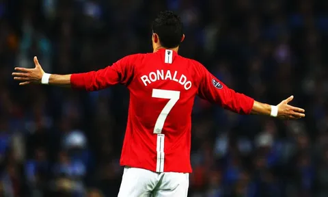 Áo số 7 Man United bỏ trống, cầu thủ nào đủ khả năng để mặc?