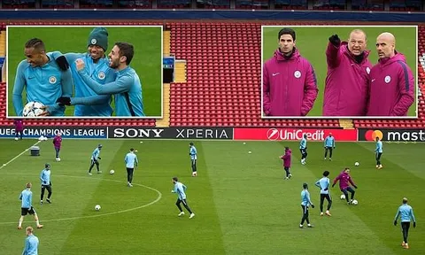 Áp lực là áp lực nào? Man City nhởn nhơ ngay tại Anfield
