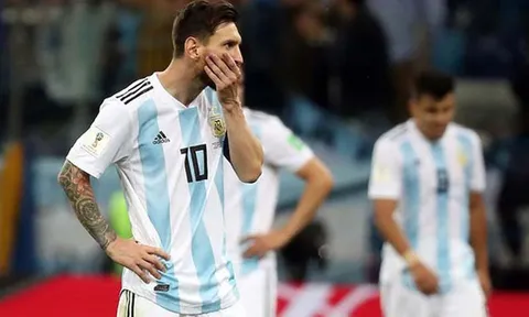 Argentina loại Messi để cứu lấy World Cup!