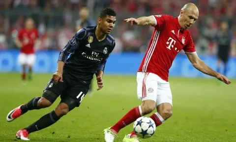 Arjen Robben làm khổ hàng thủ Real Madrid