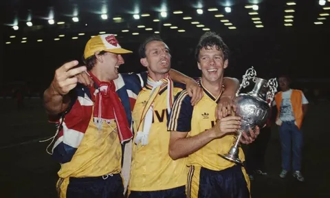 Arsenal sẵn sàng nối lại “tình cũ” trị giá 40 triệu bảng