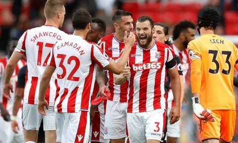 Arsenal không thể vô địch vì đã thua Stoke?