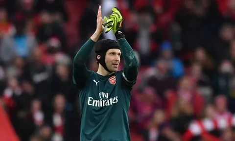 Arsenal sẵn sàng để Cech trở lại Chelsea