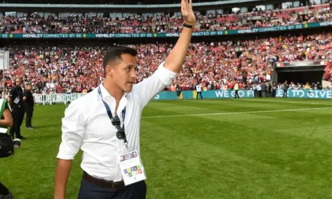 Arsenal sẽ không có Sanchez trong giai đoạn đầu mùa