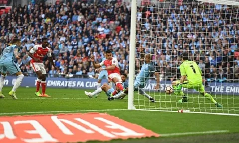 Arsenal vỡ òa sau 120 phút nghẹt thở trước Man City