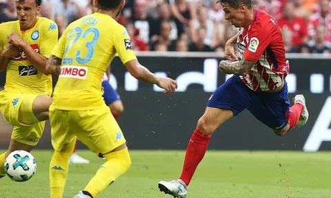 Atletico Madrid 2-1 Napoli: Vinh danh Torres "idol"