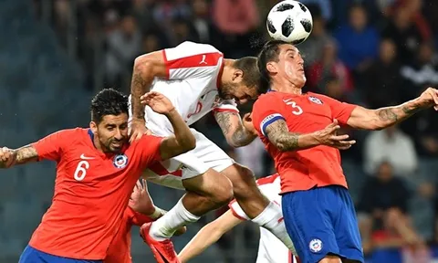 Lewandowski nổ súng, Ba Lan vẫn rơi chiến thắng