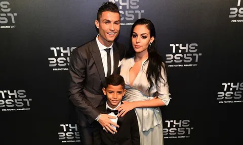 Bạn gái Rodriguez - 'bệ phóng' giúp Ronaldo tỏa sáng ở World Cup