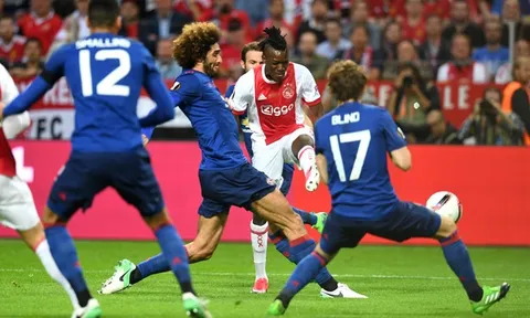 Bản lĩnh Man United bóp nghẹt dàn sao trẻ Ajax tại Stockholm