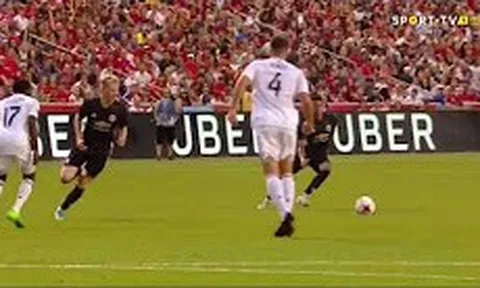 Bàn thắng của Lucas Silva vào lưới Man Utd (Giao hữu)
