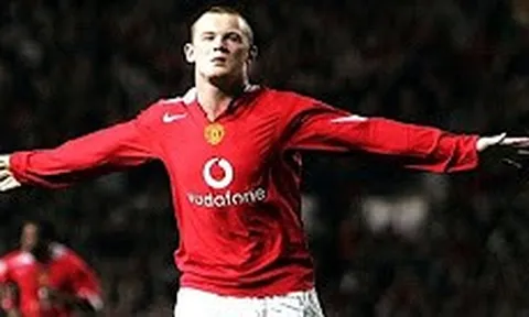 Bàn thắng đầu tiên của Rooney trong màu áo Man Utd