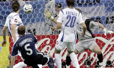 Bàn thắng kinh điển của Esteban Cambiasso vào lưới Serbia (World Cup 2006)