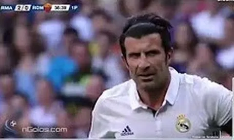 Bàn thắng tuyệt với của Figo (Real Madrid Legends vs Roma Legends)