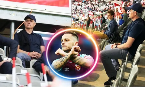 Bản tin BongDa 31/5 | United quá chậm, Mourinho tự đi "check hàng"
