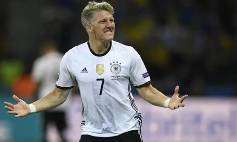 Bastian Schweinsteiger và thống kê vinh danh tuổi 33