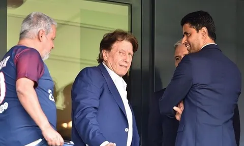 Bắt tay "siêu cò", bố Neymar sắp đưa con trai rời PSG?