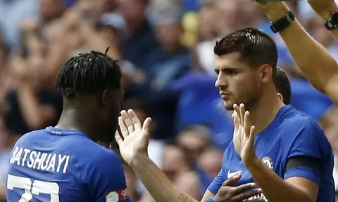 Batshuayi đáp trả cáo buộc cười đểu Morata