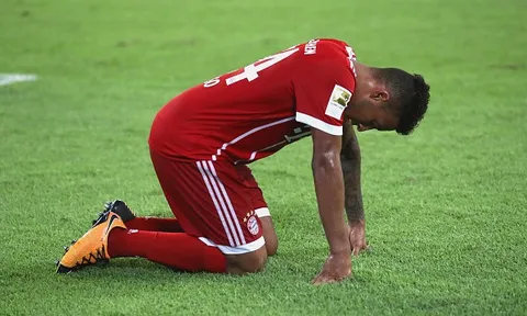 Bayern Munich 0-4 AC Milan: Thảm họa!