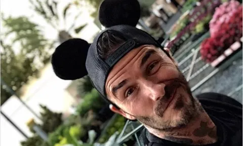 Beckham hồi teen tại hóa chuột Mickey