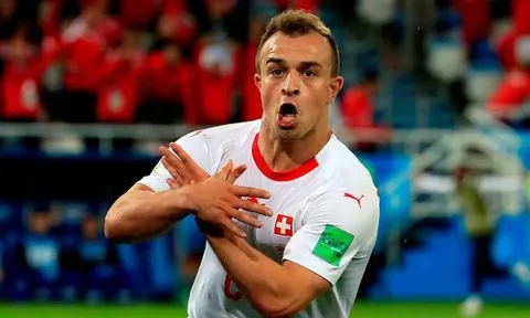 Bị huyền thoại Man Utd gọi là kẻ phản bội, Shaqiri nói gì?