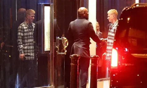 Không bận tâm bị Salah vượt mặt, Bruyne vẫn ăn mừng chiến tích trước Swansea