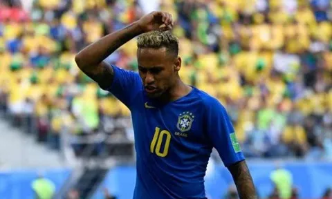Biến lớn ở ĐT Brazil: Neymar sỉ nhục Thiago Silva