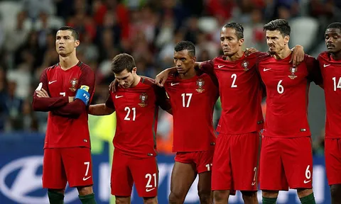 Bồ Đào Nha thua luân lưu, Ronaldo được minh oan