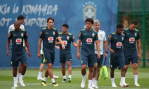 Brazil chuẩn bị cho trận chiến Serbia với nỗi lo mất 2 trụ cột