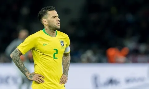 Brazil có thấy nhớ Dani Alves?