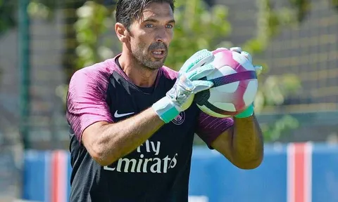 Buffon không tự tin sẽ được bắt chính tại PSG