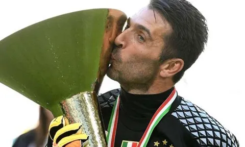 Buffon là người xứng đáng nhất với Quả bóng vàng