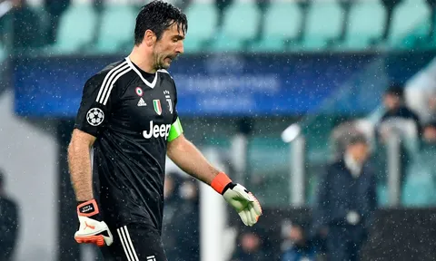 Buffon và lần đầu tiên đau đớn