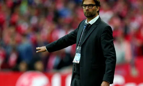 Bước vào chung kết, Klopp sử dụng đội hình siêu trẻ