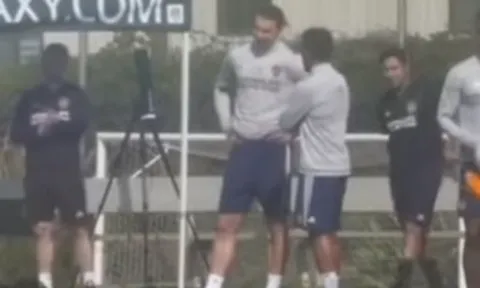 Buổi tập đầu tiên của Ibra tại LA Galaxy