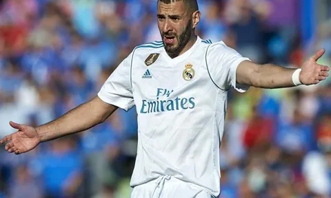 Ronaldo ra đi, 'đứa con cưng' của Chủ tịch Perez trở nên chơi vơi?