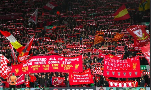 Cả Ngoại hạng Anh đổ xô làm fan Liverpool