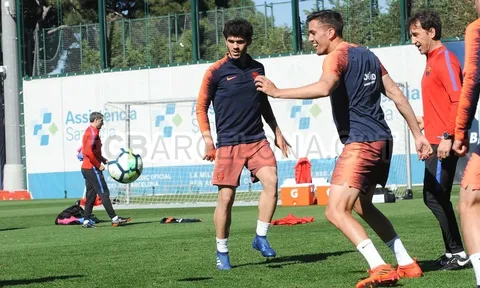 Các cầu thủ Barcelona háo hức khi La Liga sắp trở lại